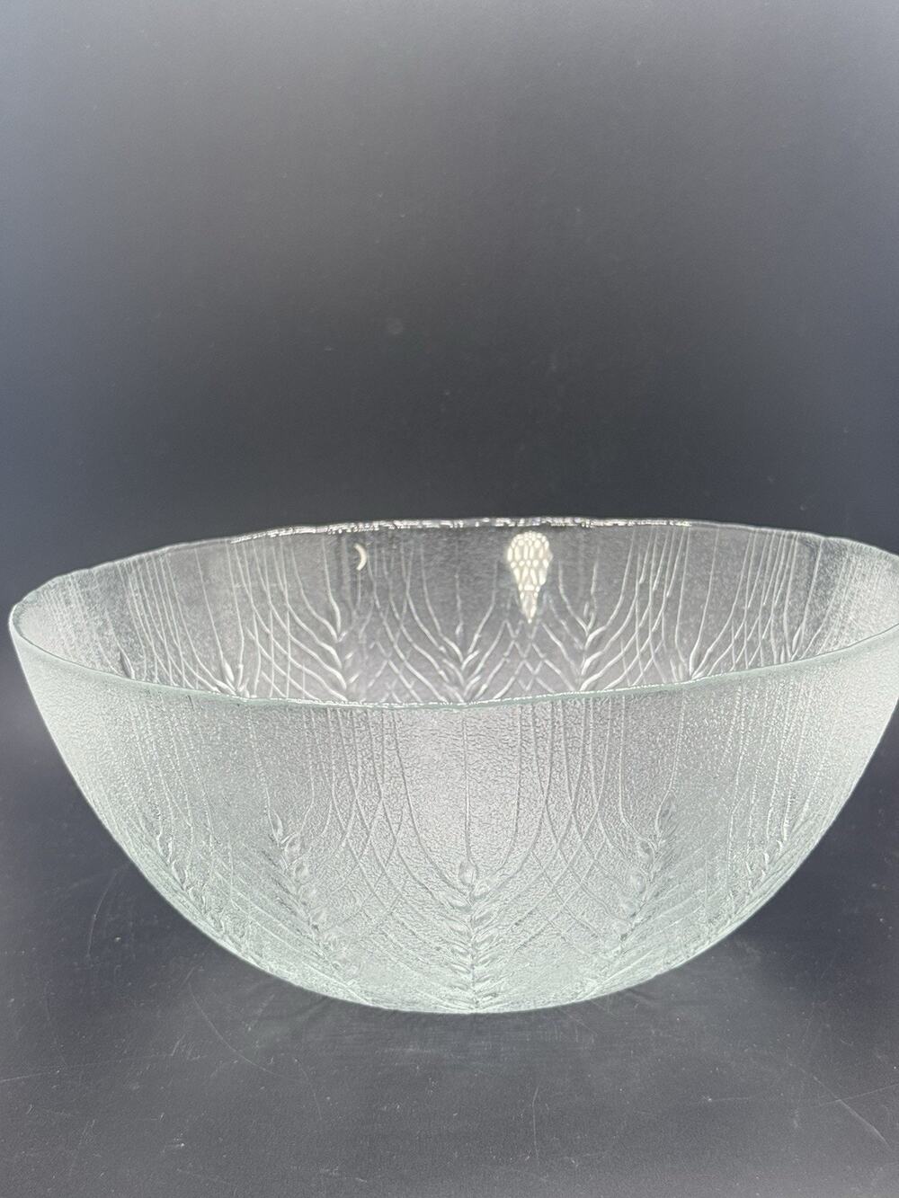 Vintage Arcoroc Country Wheat Pattern Clear Glass Large Serving Bowl 10x4 Salad
